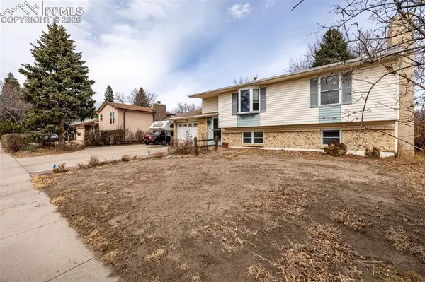 4627 Sprucewood DR, Colorado Springs, CO 80918