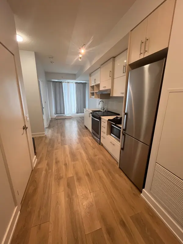 128 Fairview Mall DR #510, Toronto C15, ON M2J 0E8