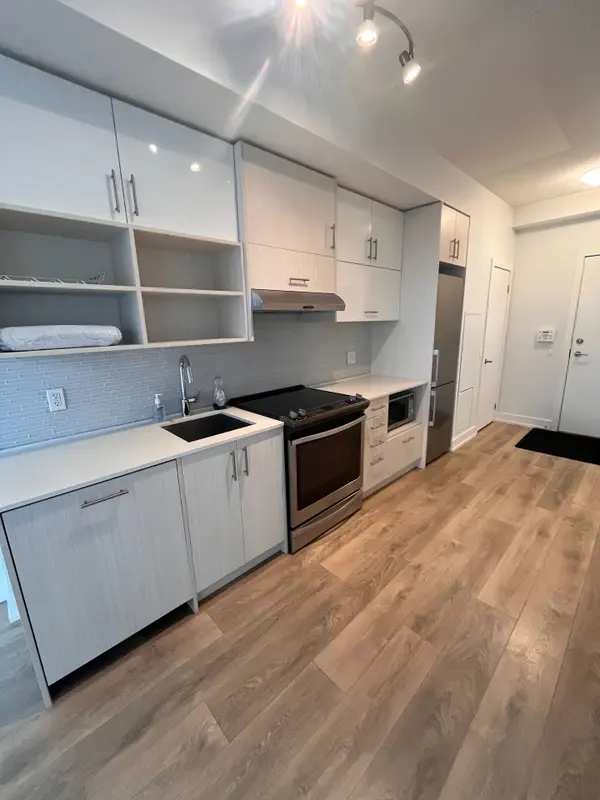 128 Fairview Mall DR #510, Toronto C15, ON M2J 0E8