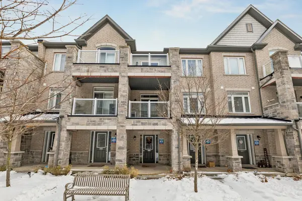 2564 Ladyfern XING, Pickering, ON L1X 0E6