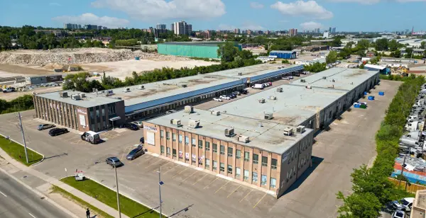 2455 Cawthra RD #56, Mississauga, ON L5A 3P2