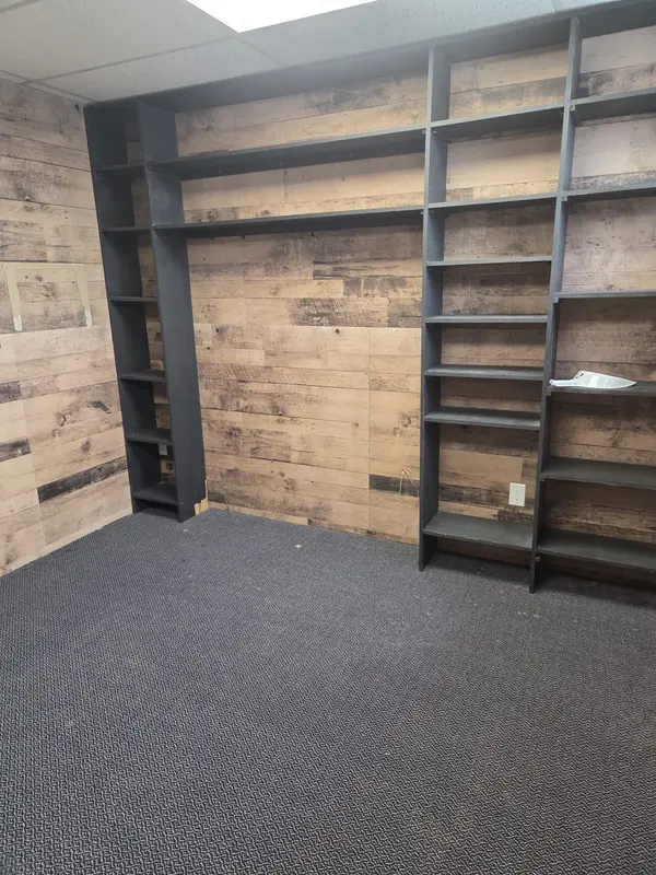 2455 Cawthra RD #81, Mississauga, ON L5A 3P1