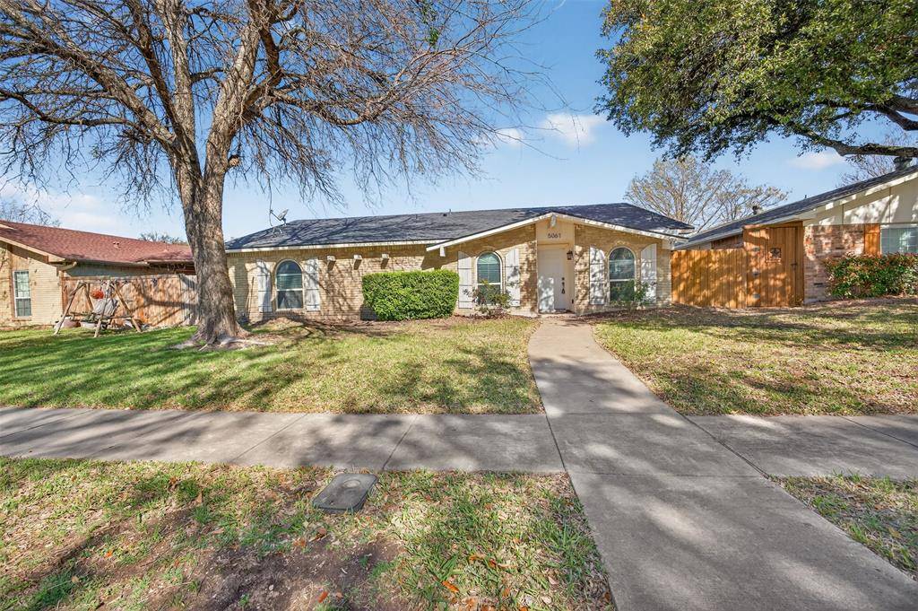 5061 Amhurst Lane, The Colony, TX 75056