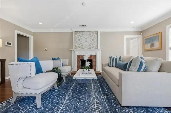 4232 Pershing Avenue, Fort Worth, TX 76107