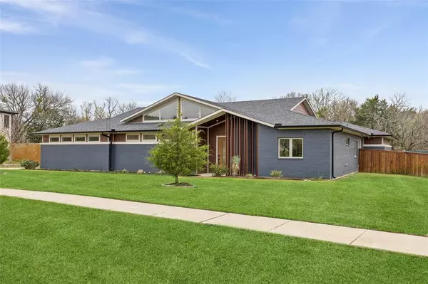 2348 Mystic Shore Drive, Cedar Hill, TX 75104