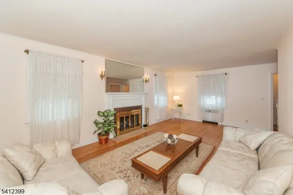 438 Mount Prospect Ave, Clifton City, NJ 07012