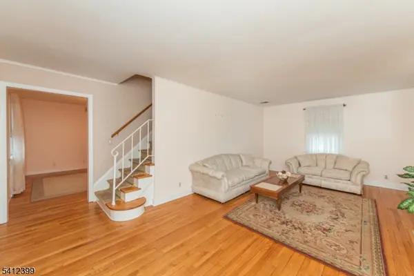 438 Mount Prospect Ave, Clifton City, NJ 07012