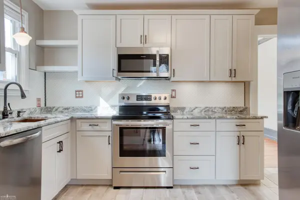 303 W Williams ST, Owosso, MI 48867