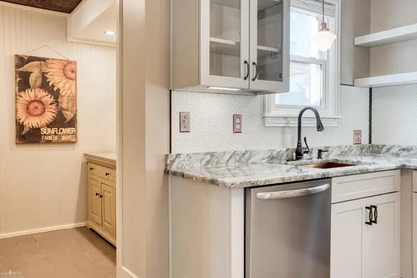 303 W Williams ST, Owosso, MI 48867