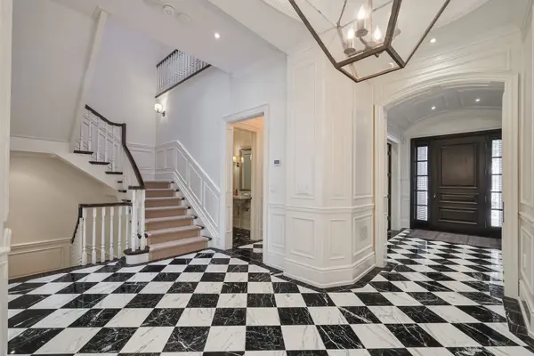 41 Old Forest Hill RD, Toronto C03, ON M5P 2P8