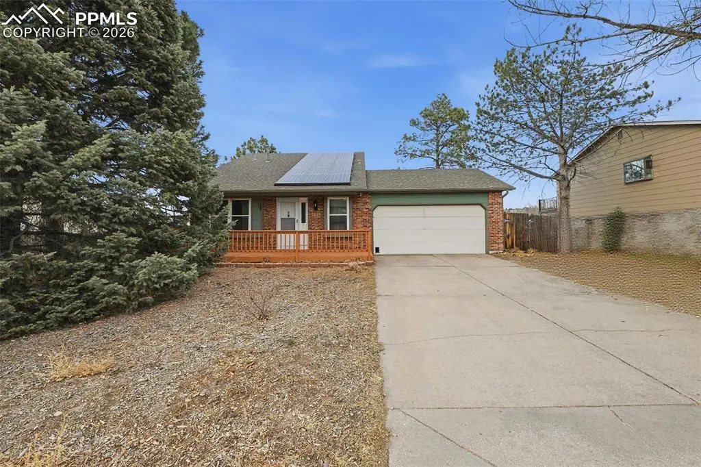 2842 Deliverance DR, Colorado Springs, CO 80918
