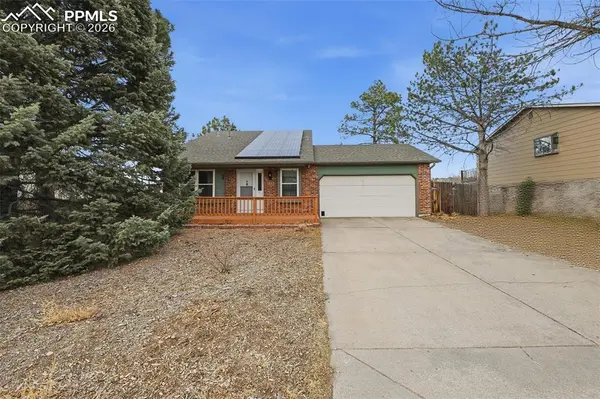 2842 Deliverance DR, Colorado Springs, CO 80918
