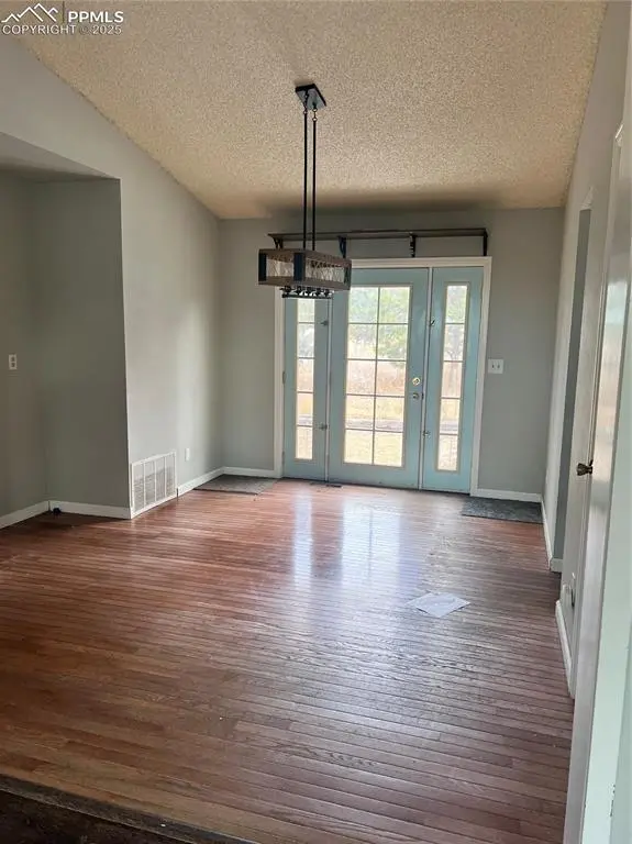 8545 Moss Rock RD, Colorado Springs, CO 80908