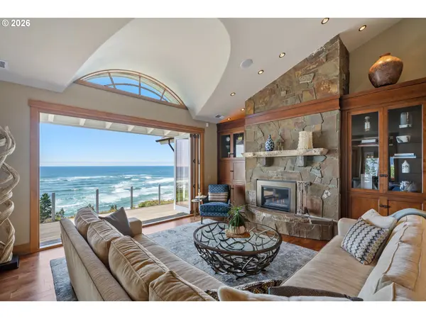 280 FALL CREEK DR, Tillamook, OR 97141