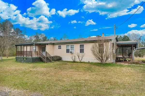 13001 Four Forks Road, Keithville, LA 71047