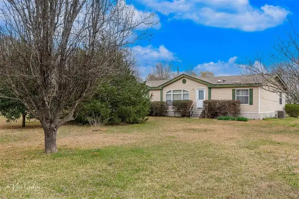 13001 Four Forks Road, Keithville, LA 71047