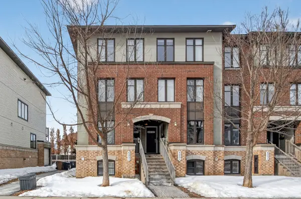 605 Chapman Mills DR #B, Barrhaven, ON K2J 5T1