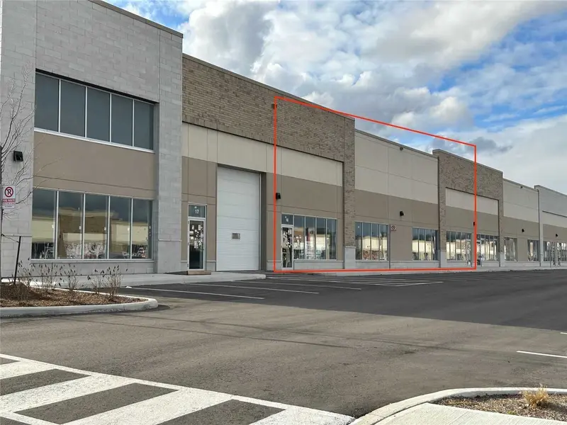 3545 Odyssey DR #126, Mississauga, ON L5M 7N4