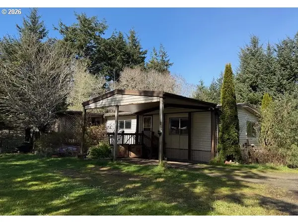 64294 PENNY RD, Coos Bay, OR 97420