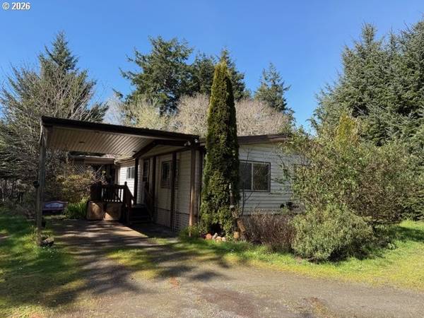 64294 PENNY RD, Coos Bay, OR 97420