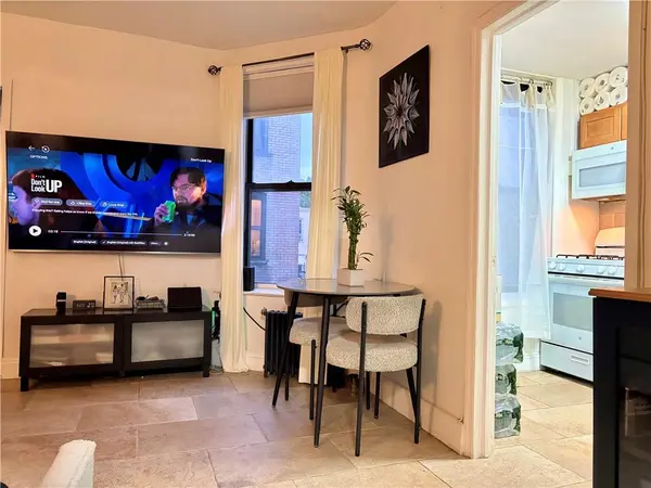 262 72nd ST, Brooklyn, NY 11209