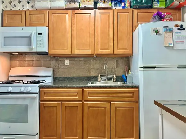 262 72nd ST, Brooklyn, NY 11209