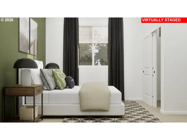 496 NE Hunter DR, Estacada, OR 97023