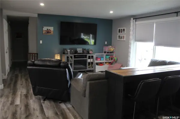 409 5th STREET W, Wilkie, SK S0K 4W0