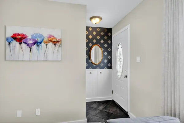 1914 Rosebella AVE, Blossom Park - Airport And Area, ON K1T 1G7