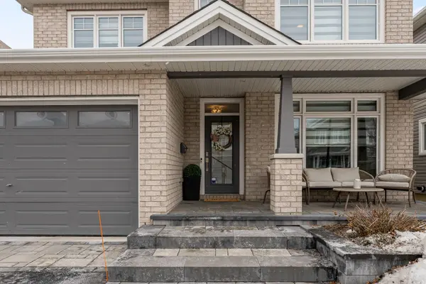 571 Egret WAY, Barrhaven, ON K2J 0E3