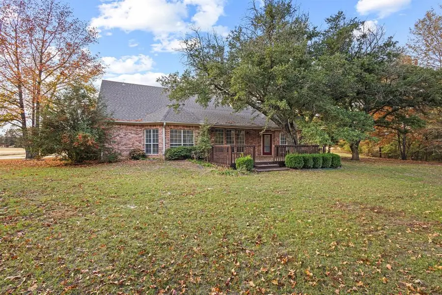 6652 E Fm 1396, Telephone, TX 75488