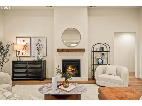 315 NE Clay ST, Sublimity, OR 97385