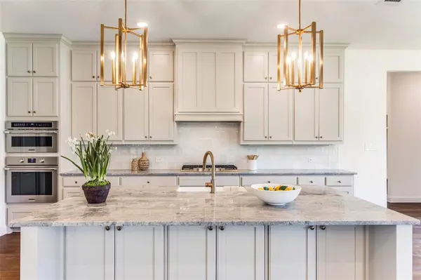 1001 Emery Court, Willow Park, TX 76087