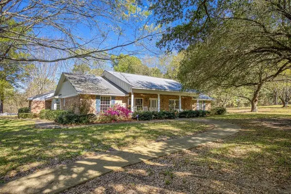 1383 FM 3266, Palestine, TX 75801