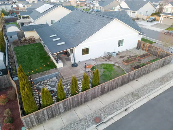 6284 NE BARKER ST, Albany, OR 97321