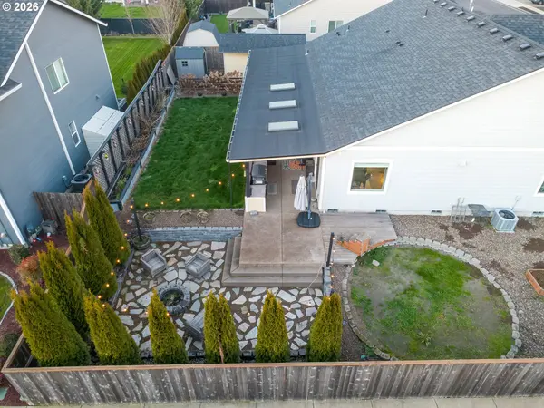 6284 NE BARKER ST, Albany, OR 97321