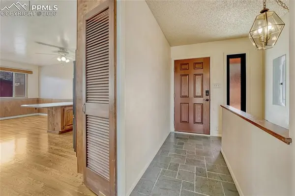 2580 Scorpio DR, Colorado Springs, CO 80906