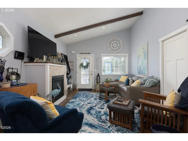 3087 SW BEACH AVE, Lincoln City, OR 97367