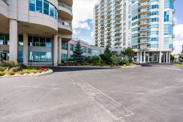 2 Toronto ST #1404, Barrie, ON L4N 9R2