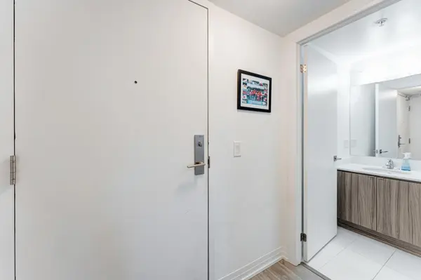 408 Browns Line S #312, Toronto W06, ON M5W 3T9