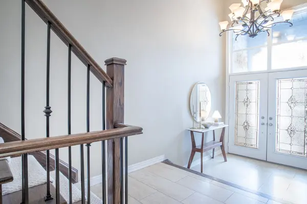 2309 Wuthering Heights WAY, Oakville, ON L6M 0E7