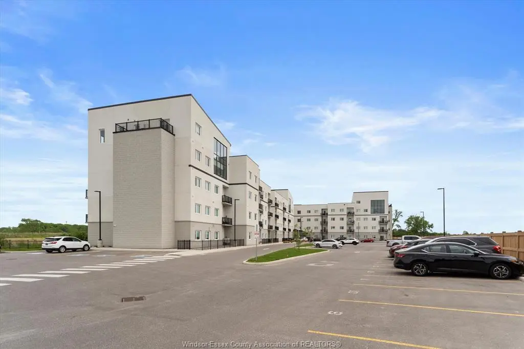 1900 6TH CONCESSION ROAD #312, Lasalle, ON N9H 1J5