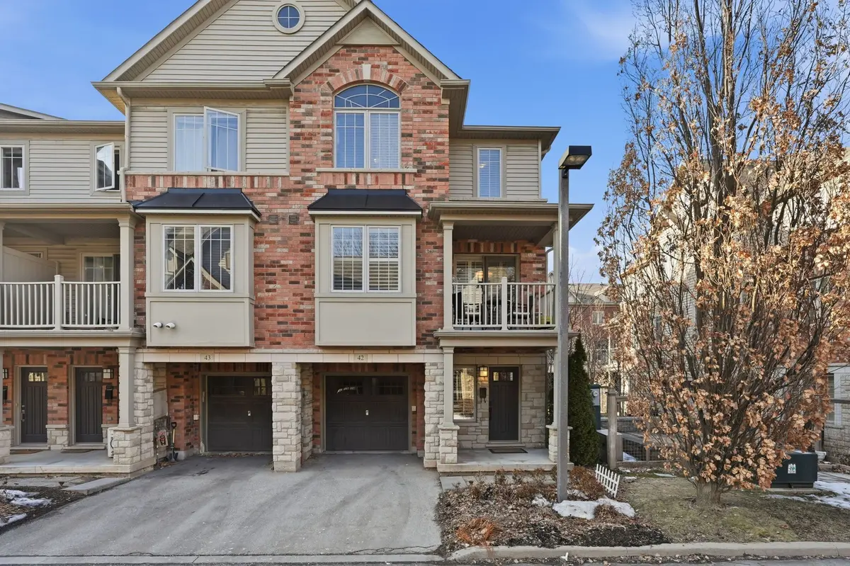 362 Plains RD E #42, Burlington, ON L7T 0A4