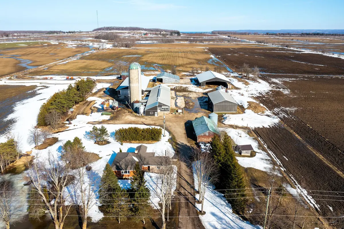 310135 Kemble Rock RD, Georgian Bluffs, ON N0H 1S0