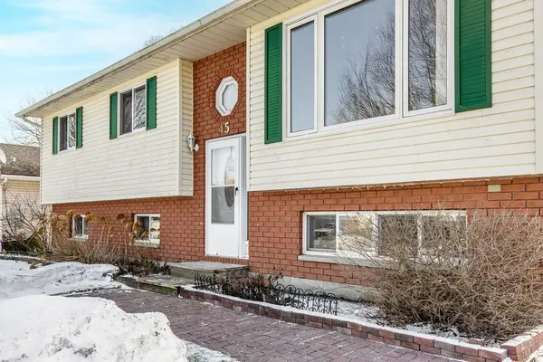 45 John Dillingno ST, Tay, ON L0K 2A0