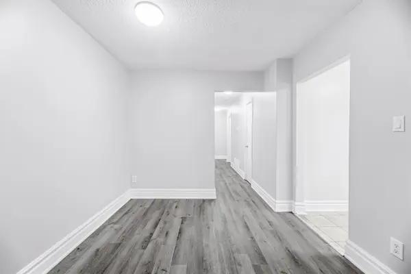 88 B Bernick DR, Barrie, ON L4M 2V6