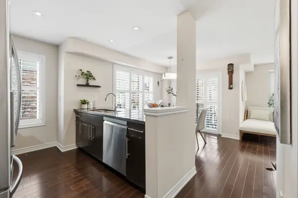 362 Plains RD E #42, Burlington, ON L7T 0A4