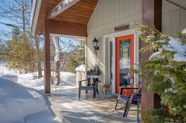 1005 Laidlaw AVE, Gravenhurst, ON L0K 2B0