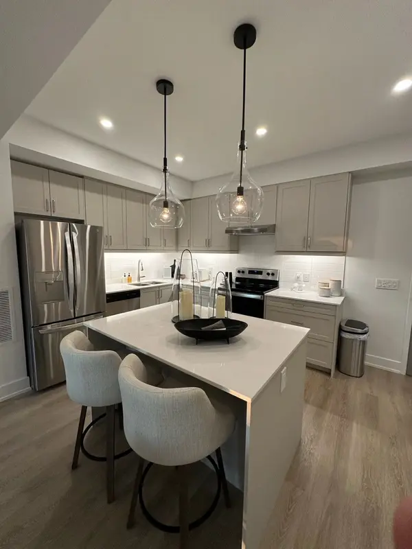 19A West ST N #306, Kawartha Lakes, ON K0M 1N0