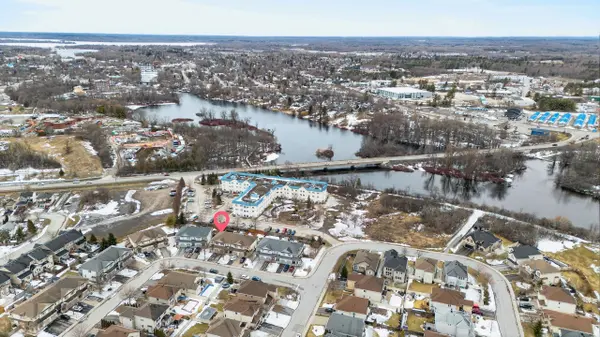 30 Hackberry TRL, Carleton Place, ON K7C 0B1